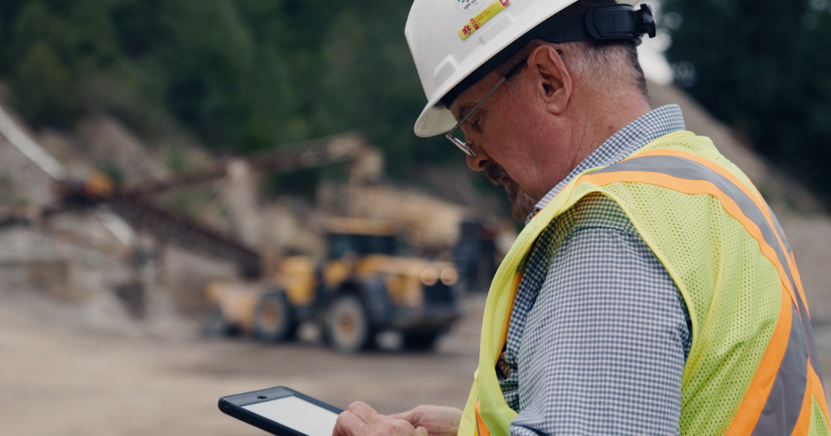 How Can I Track Worker Certifications and Expirations Blog Image