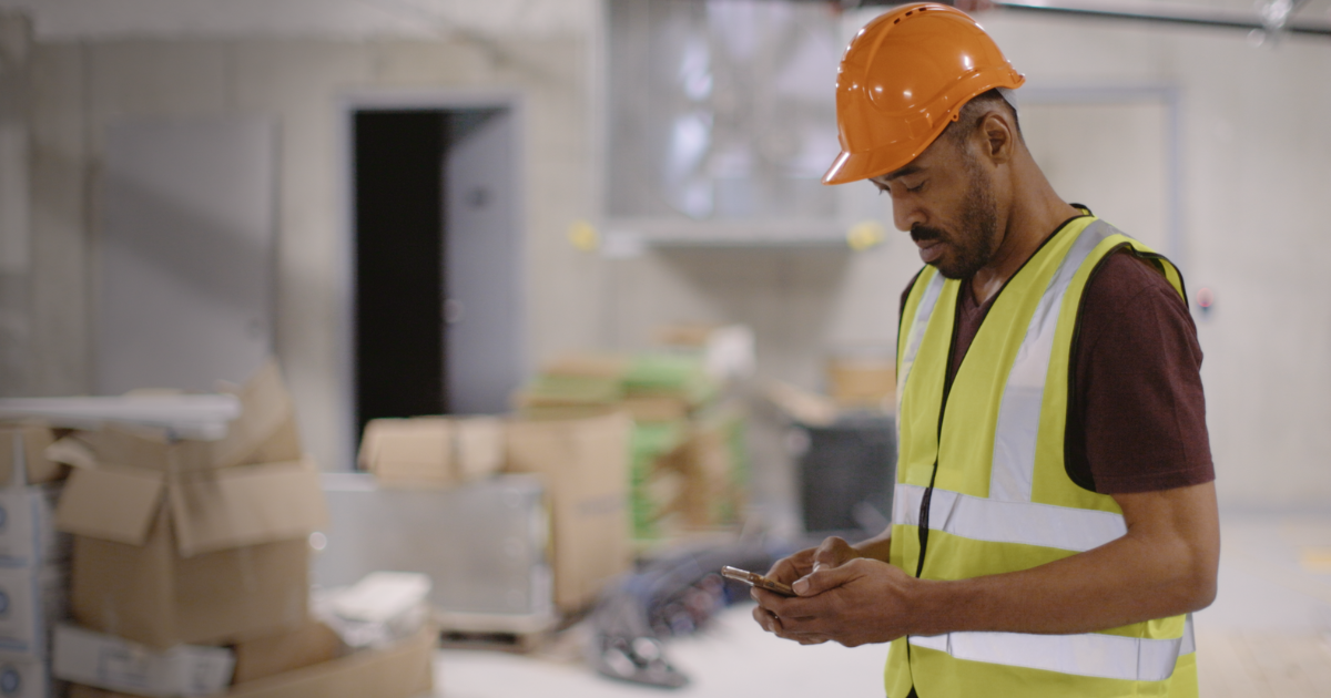 How Mobile Safety Software Improves Jobsite Accountability Feature Image