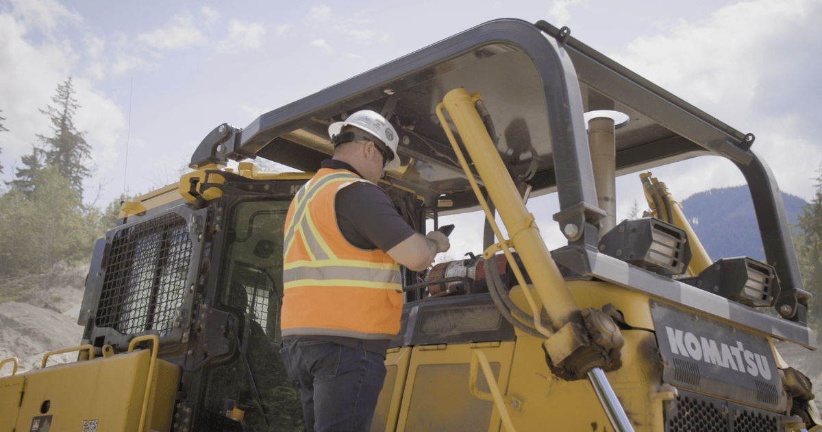 Prepare Heavy Equipment and Fleets for Roadside Inspections Feature Image